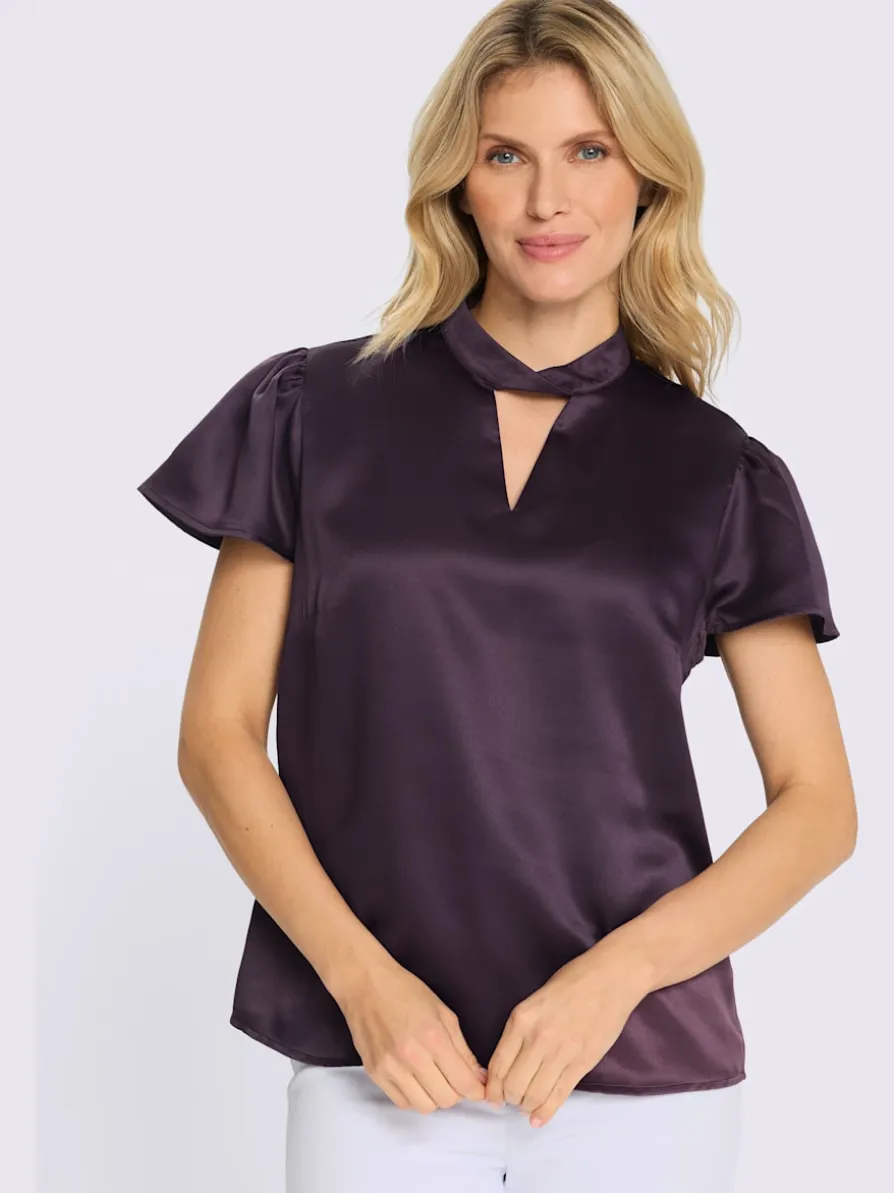 Chemisier en satin encolure raffinée