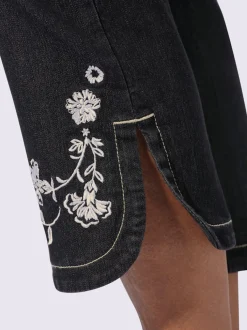 Jean 7/8 superbe broderie florale