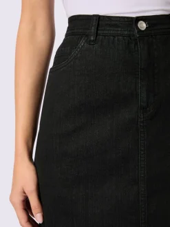 Jupe en jean qualité coton extensible indéformable