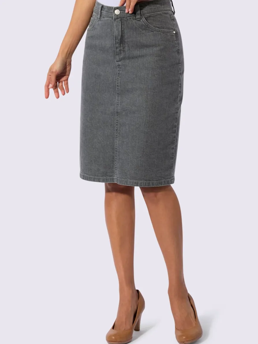 Jupe en jean qualité coton extensible indéformable