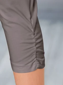 Legging fronces au bas des jambes