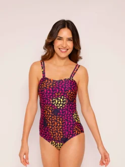 Maillot de bain bon. b, c, d