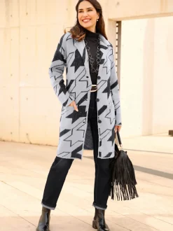 Manteau en tricot motif pied-de-poule