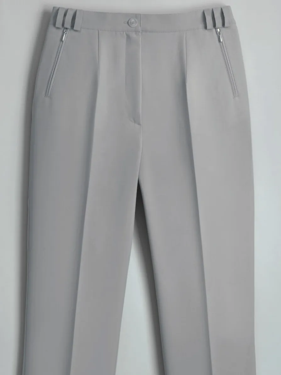 Pantalon femme chic et intemporel