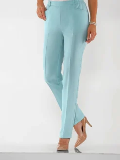 Pantalon féminin coupe droite