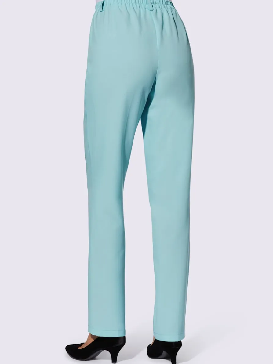 Pantalon féminin coupe droite
