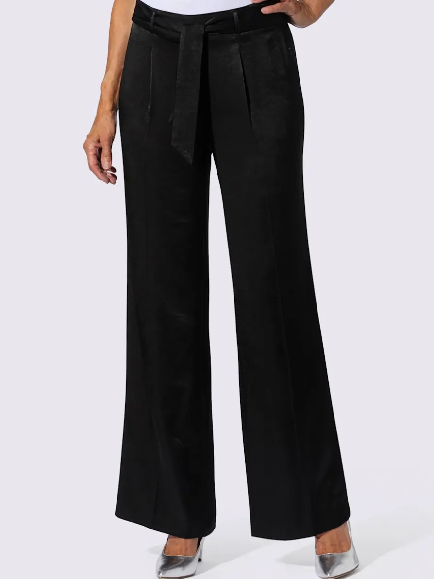 Pantalon livrée avec la ceinture à nouer
