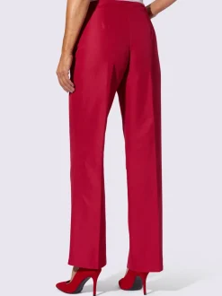 Pantalon plis repassés, effet affinant