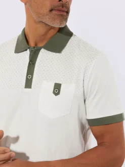 Polo finitions très contrastées