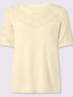 Pull ajouré superbe motif ajouré
