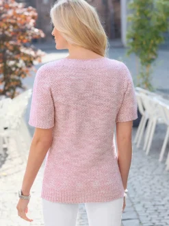 Pull manches courtes motif tricoté
