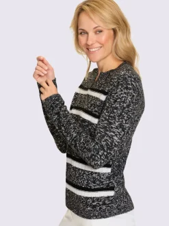 Pull à manches longues encolure arrondie avec petit v