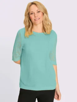 Pull motif ajouré à la manche