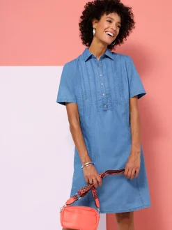 Robe en jean nervures affinantes