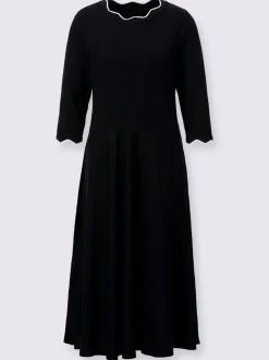 Robe en tricot bord ondulé élégant à l'encolure