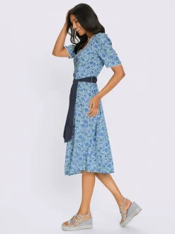 Robe traditionnelle patte de boutonnage sur toute la longueur