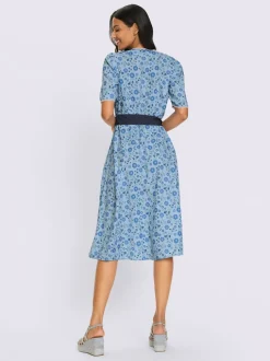 Robe traditionnelle patte de boutonnage sur toute la longueur