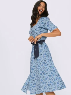 Robe traditionnelle patte de boutonnage sur toute la longueur