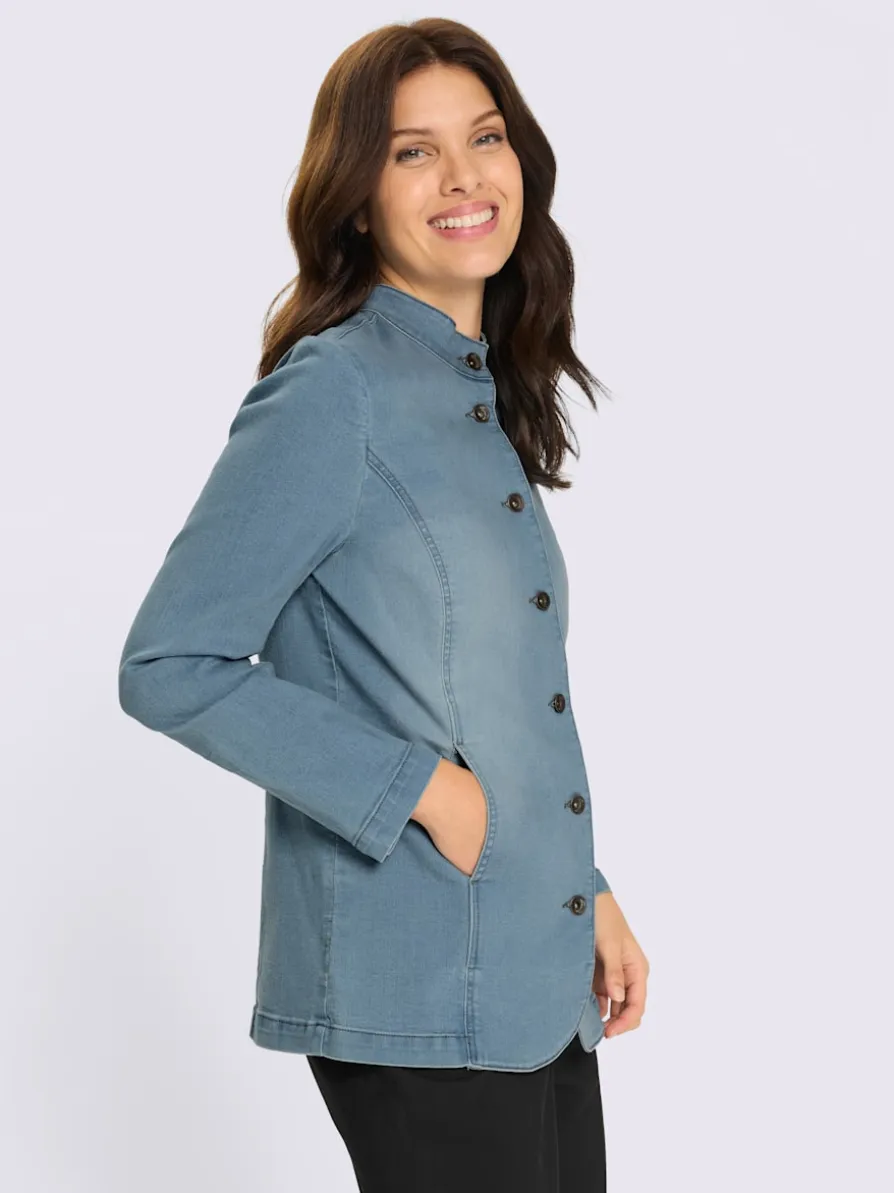 Veste en jean coutures princesse structurantes