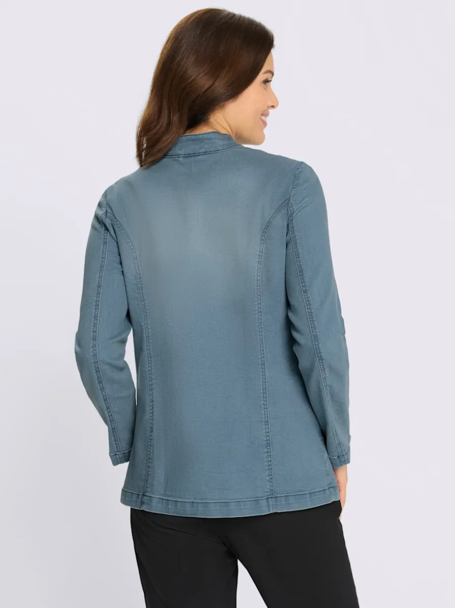 Veste en jean coutures princesse structurantes