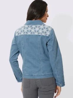 Veste en jean dentelle crochetée