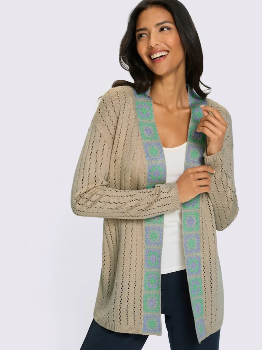 Veste en tricot ajouré motif ajouré léger