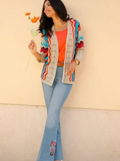 Veste en tricot ajouré superbe motif ajouré