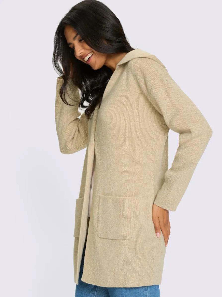 Veste longue en tricot longueur tendance